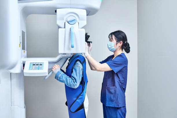 Best Emergency Tooth Extraction in Norwich, CT